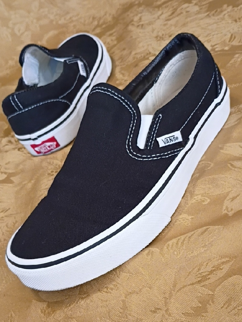 VANS Black Slip-On Canvas Sneakers with White Sole Women's 6.5 Men's 5.0